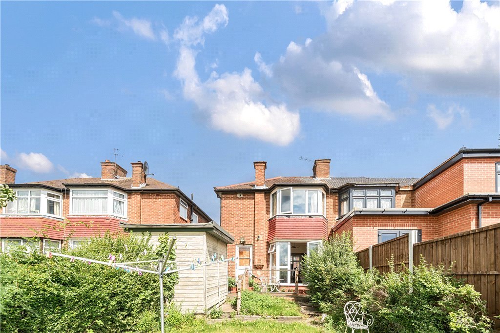 3 bedroom House for sale in Lamorna Grove, Stanmore, Middlesex, HA7