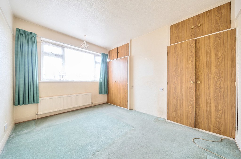 3 bedroom House for sale in Parkfield Road, Northolt, Middlesex, UB5 Gibbs Gillespie