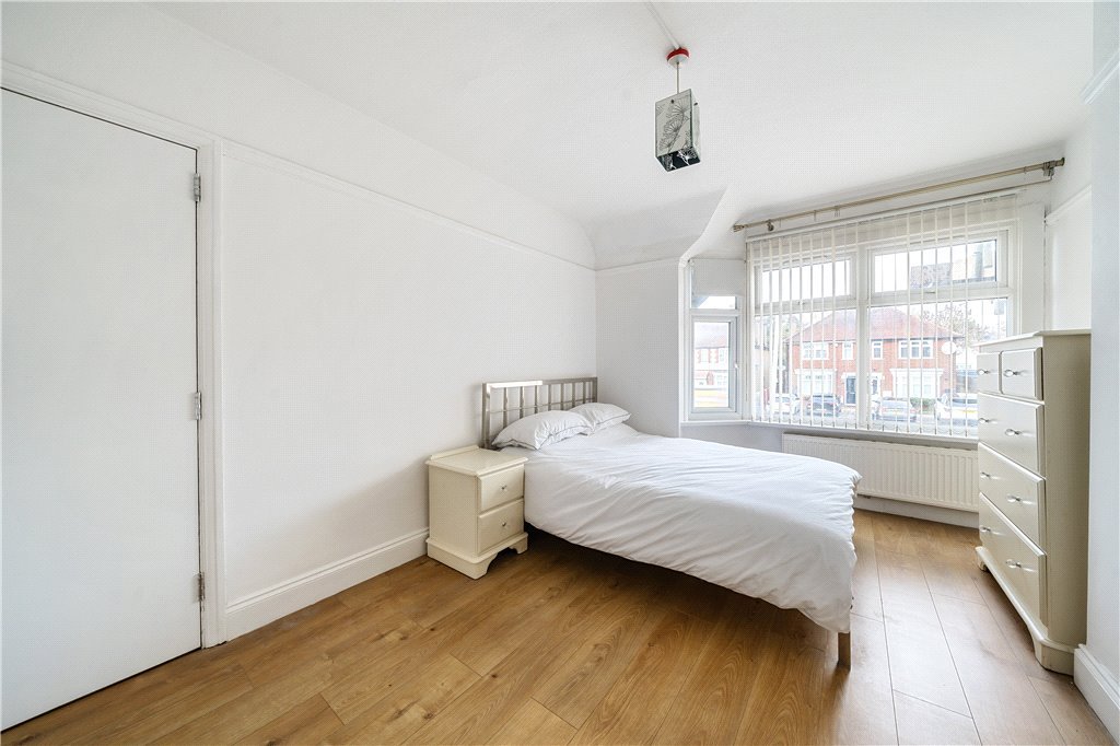 3 bedroom House for sale in Watford Road, Croxley Green, Rickmansworth, Hertfordshire, WD3