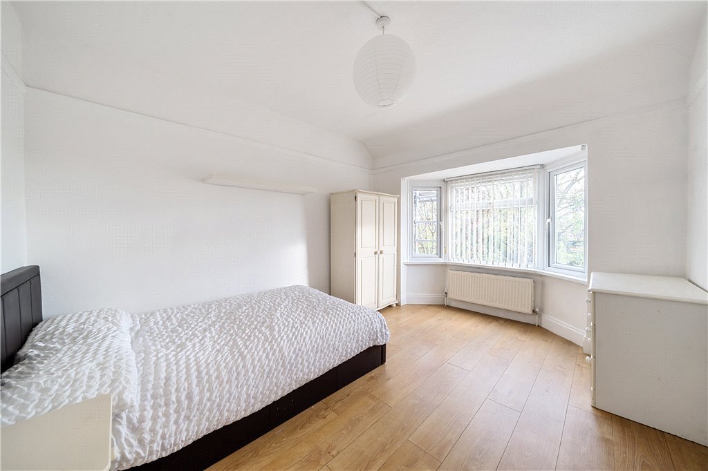 3 bedroom House for sale in Watford Road, Croxley Green, Rickmansworth, Hertfordshire, WD3