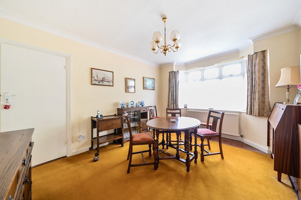 3 bedroom House for sale in Evelyn Avenue, Ruislip, Middlesex, HA4