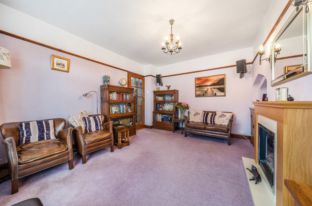 3 bedroom House for sale in Cardinal Road, Ruislip, Middlesex, HA4