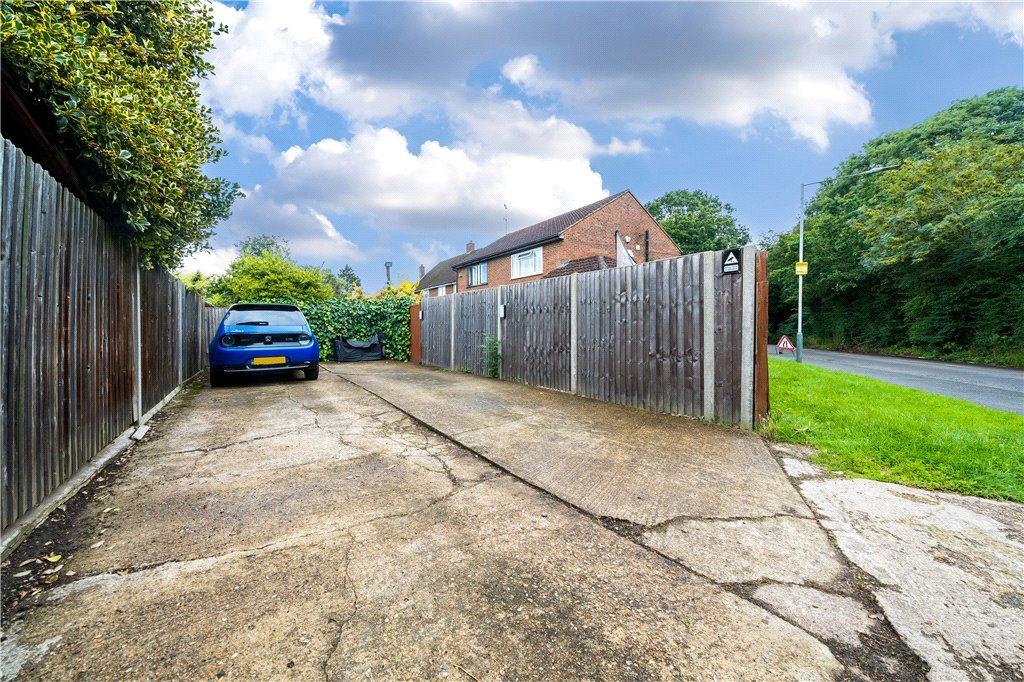 3 bedroom House for sale in Fore Street, Pinner, Middlesex, HA5 Gibbs