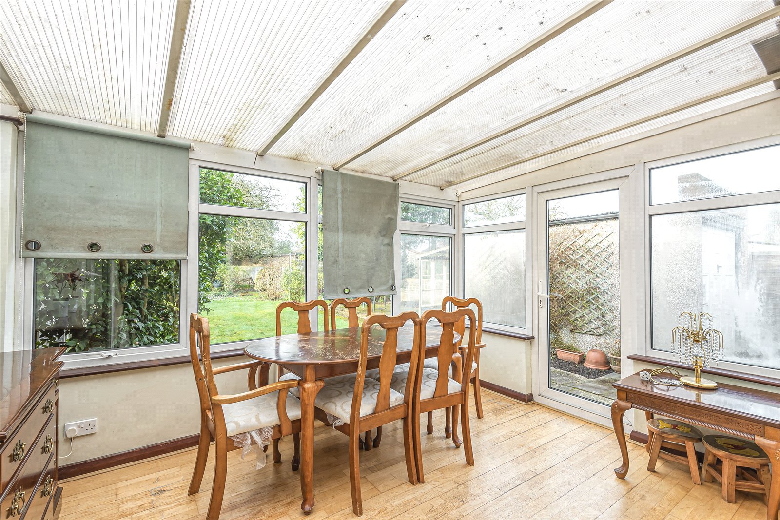 2 bedroom Bungalow for sale in Woodford Crescent, Pinner, Middlesex
