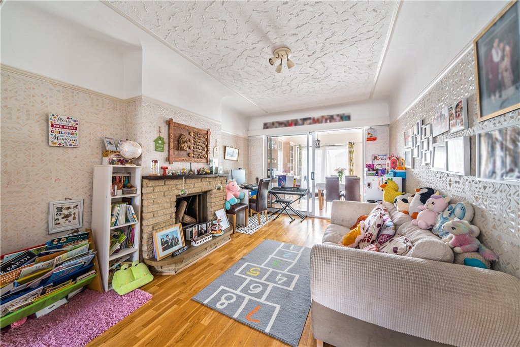 3 bedroom House for sale in Formby Avenue, Stanmore, Middlesex, HA7