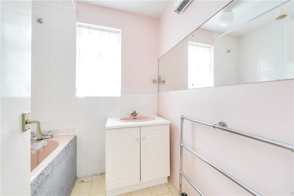 3 bedroom House for sale in Albury Drive, Pinner, Middlesex, HA5