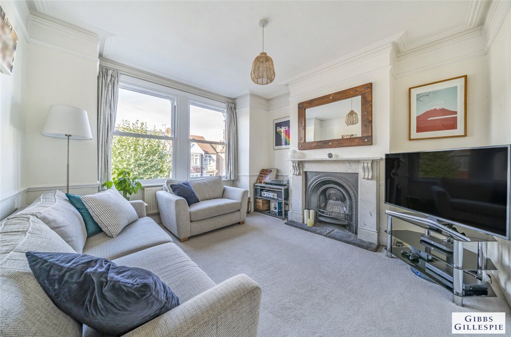 2 bedroom Flat/Apartment for sale in Vaughan Road, Harrow, Middlesex