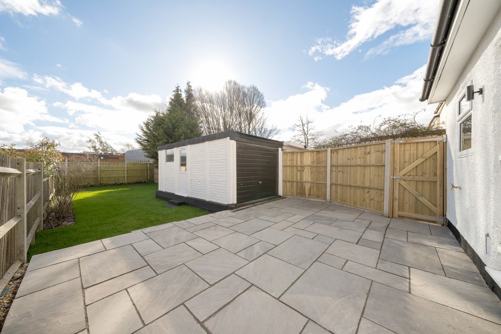 3 bedroom House for sale in Long Drive, Ruislip, Middlesex, HA4 Gibbs