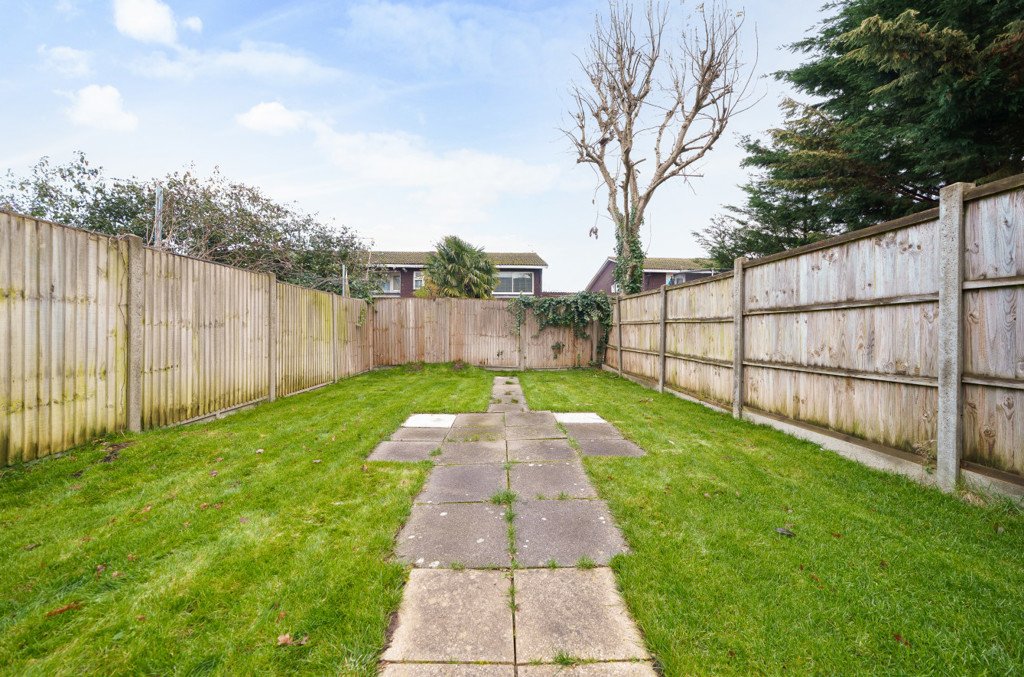 3 bedroom House for sale in Greystoke Drive, Ruislip, Middlesex, HA4