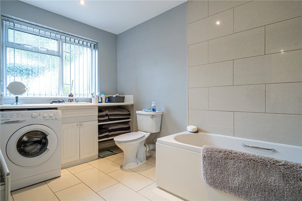 3 bedroom House for sale in Bedford Road, Ruislip, Middlesex, HA4