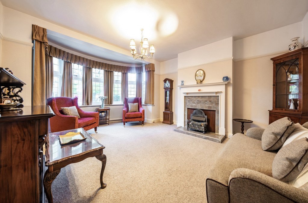 3 bedroom House for sale in South Drive, Ruislip, Middlesex, HA4