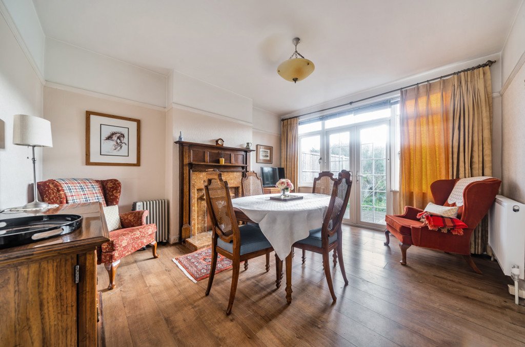 3 bedroom House for sale in South Drive, Ruislip, Middlesex, HA4