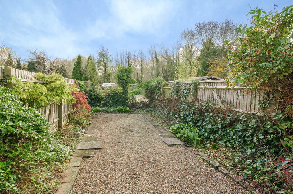 3 bedroom House for sale in Ebury Road, Rickmansworth, Hertfordshire