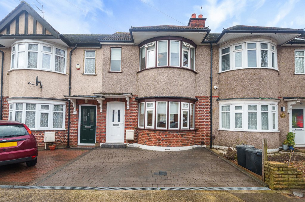 2 bedroom House for sale in Hatherleigh Road, Ruislip, HA4 Gibbs