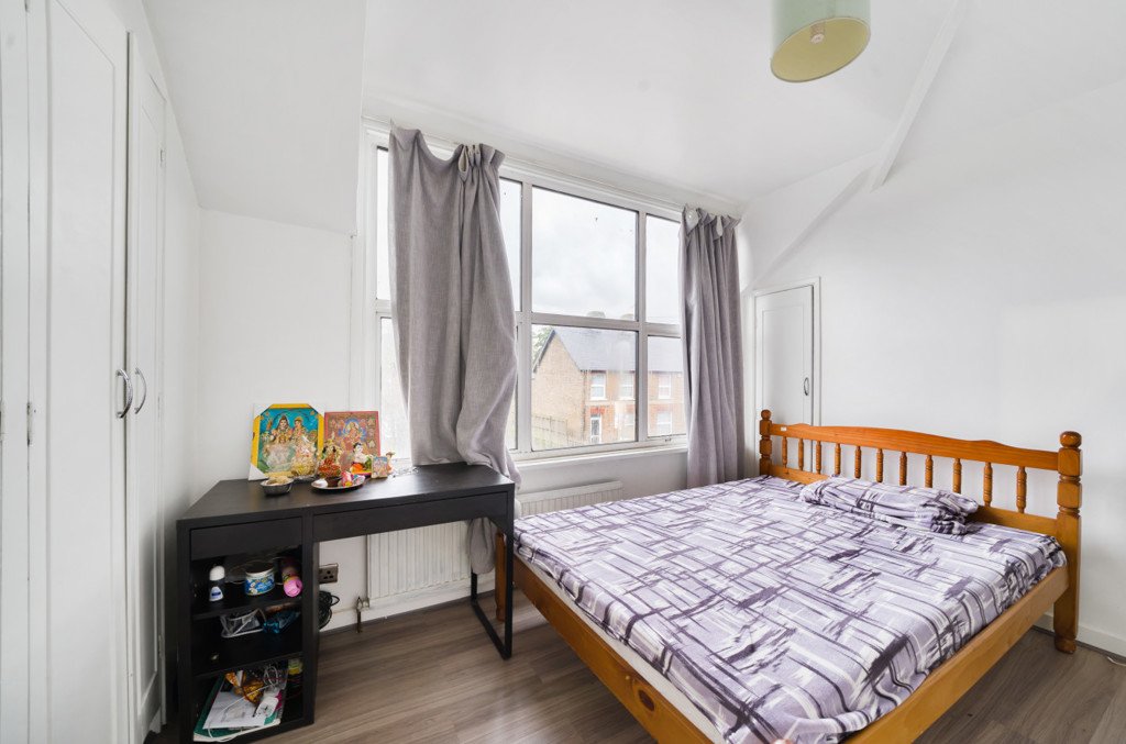 2 bedroom House for sale in Sipson Road, Sipson, West Drayton