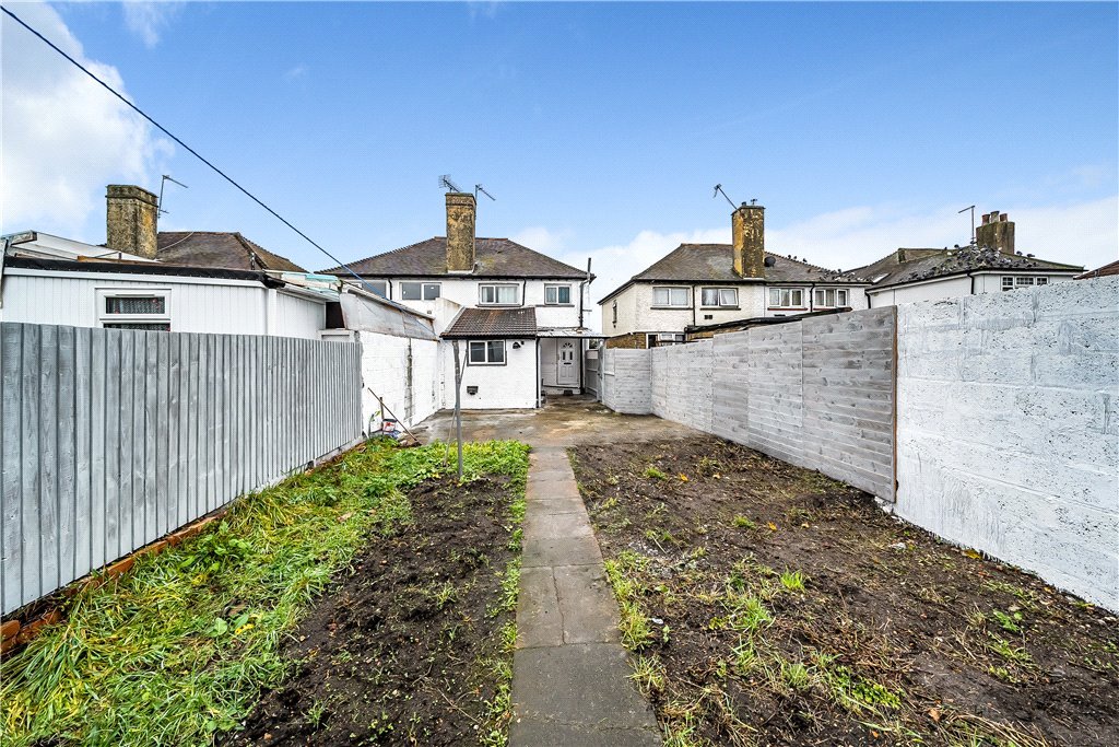 2 bedroom House for sale in Sipson Road, Sipson, West Drayton