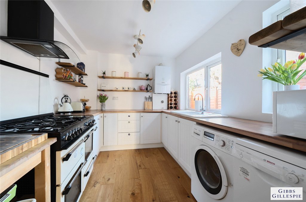 2 bedroom House for sale in Wolseley Road, Harrow, Middlesex, HA3