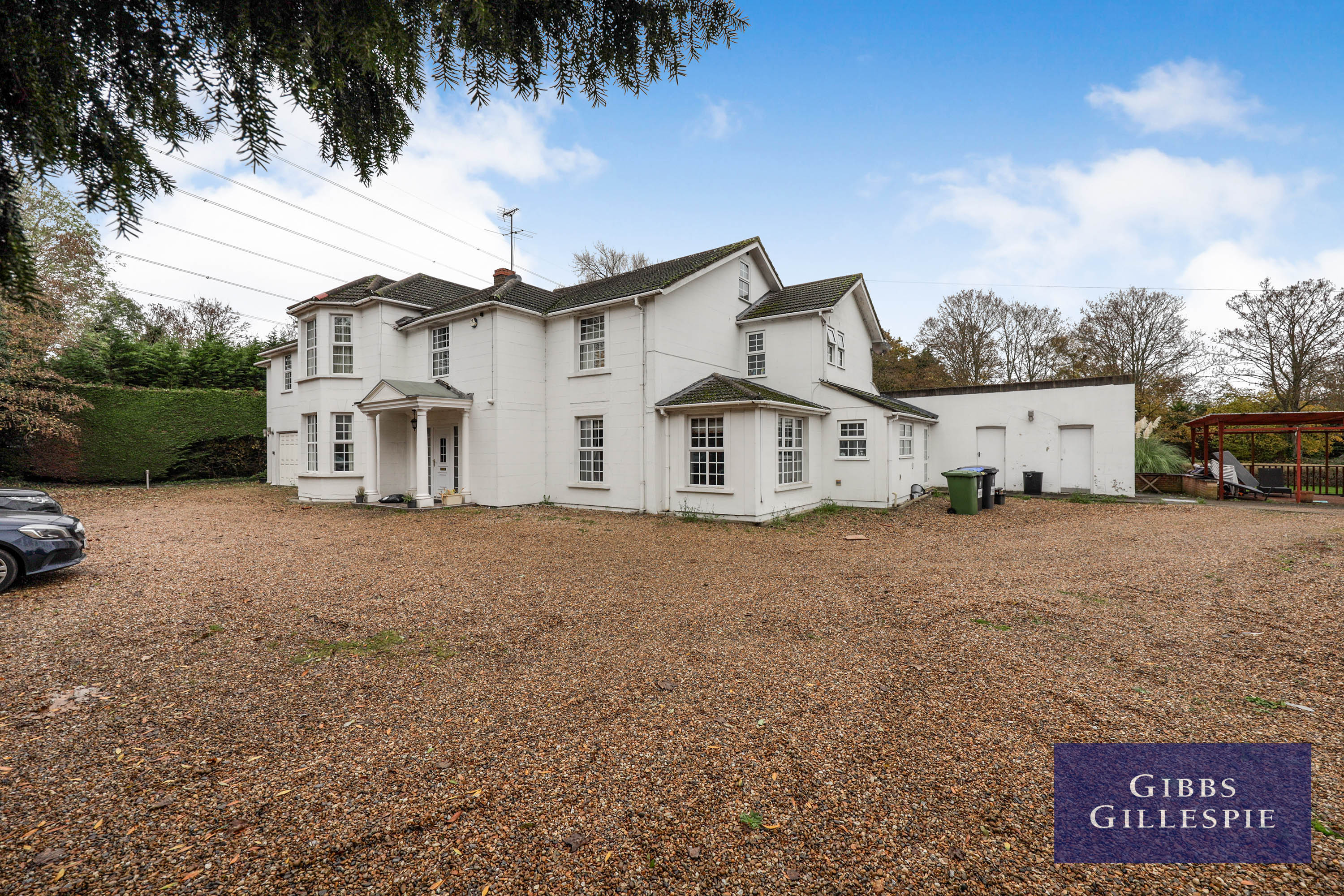 Studio to rent in Slough Road, Iver, SL0 0EB Gibbs Gillespie