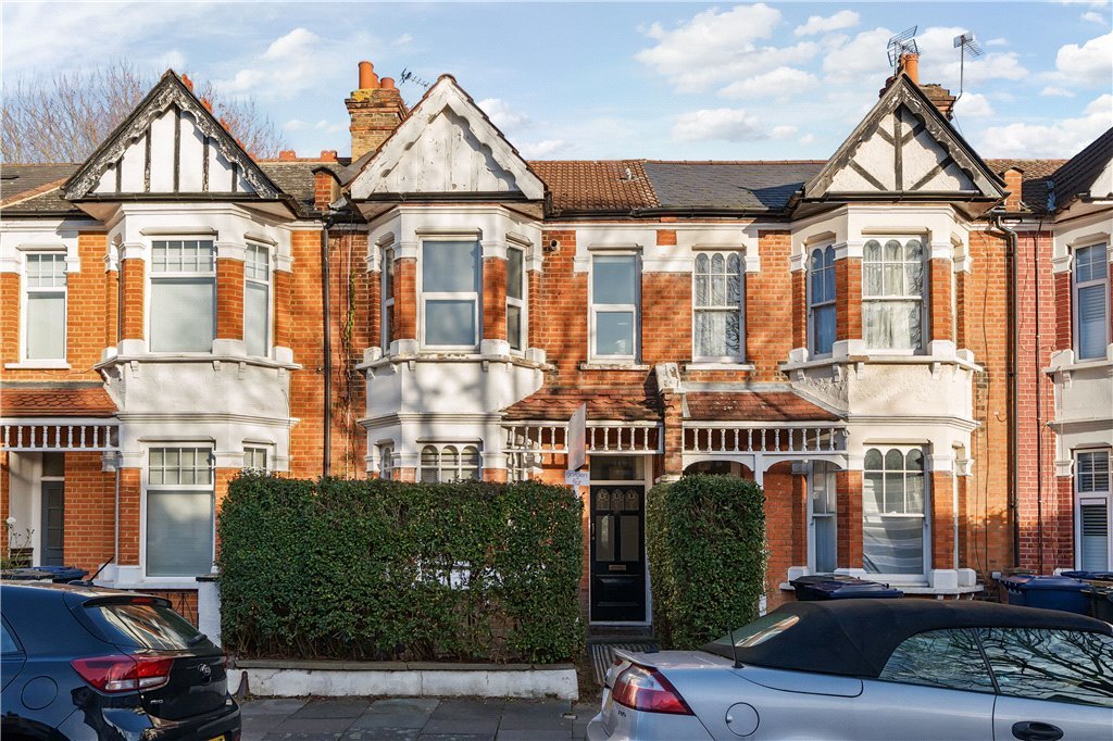 1 bedroom Flat/Apartment for sale in Adelaide Road, Ealing, London, W13