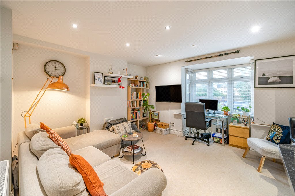 1 bedroom for sale in Little Common, Stanmore, Middlesex