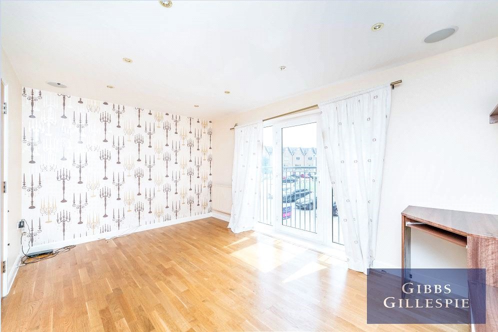 4 bedroom House,townhouse for sale in Varcoe Gardens, Hayes, Middlesex