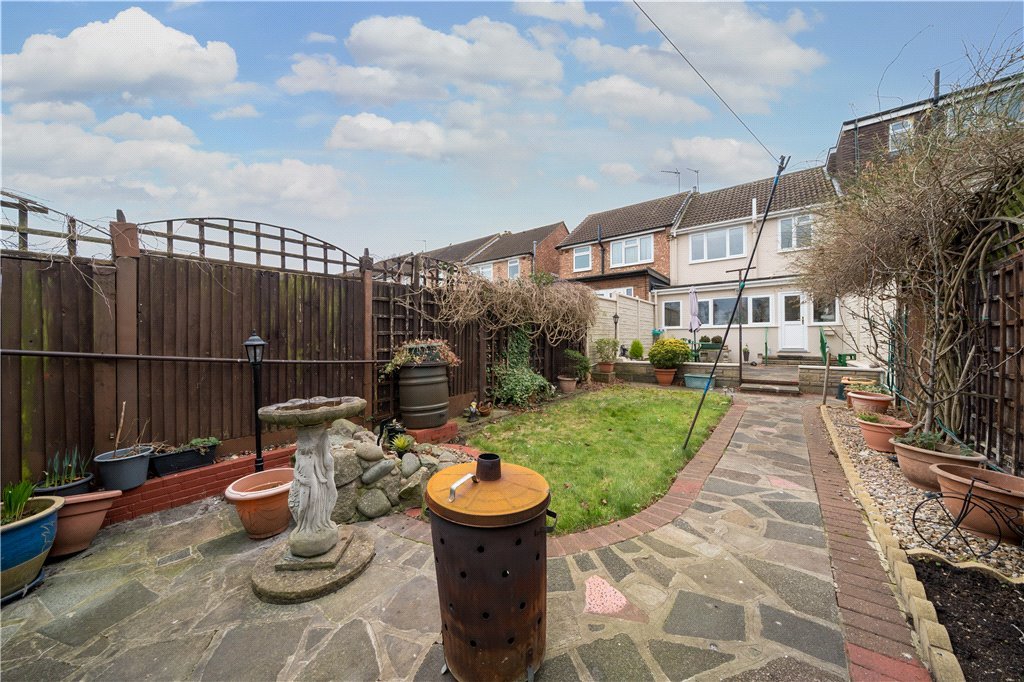 3 bedroom House for sale in Beechwood Avenue, Greenford, UB6 Gibbs