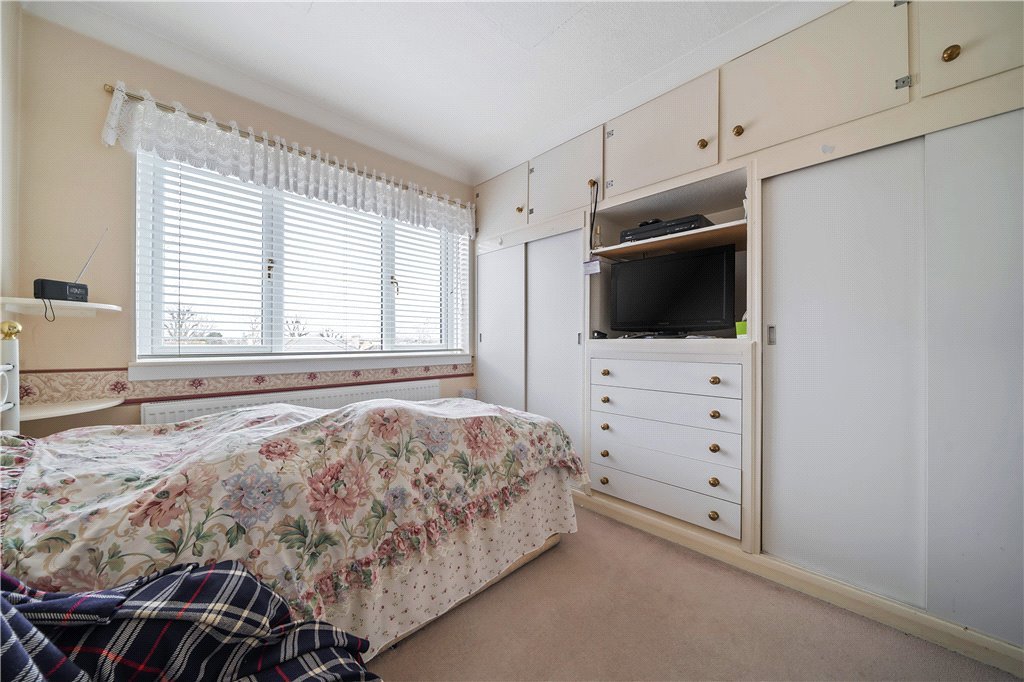 3 bedroom House for sale in Beechwood Avenue, Greenford, UB6 Gibbs
