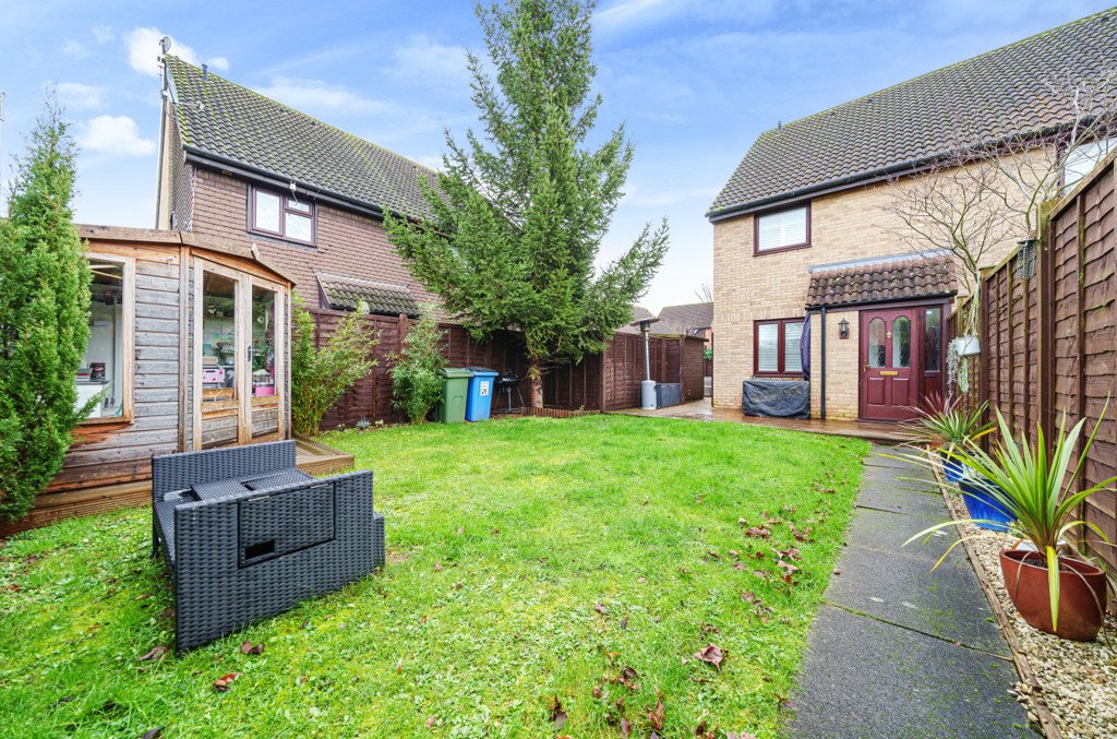 1 bedroom House for sale in Peerless Drive, Harefield, Uxbridge