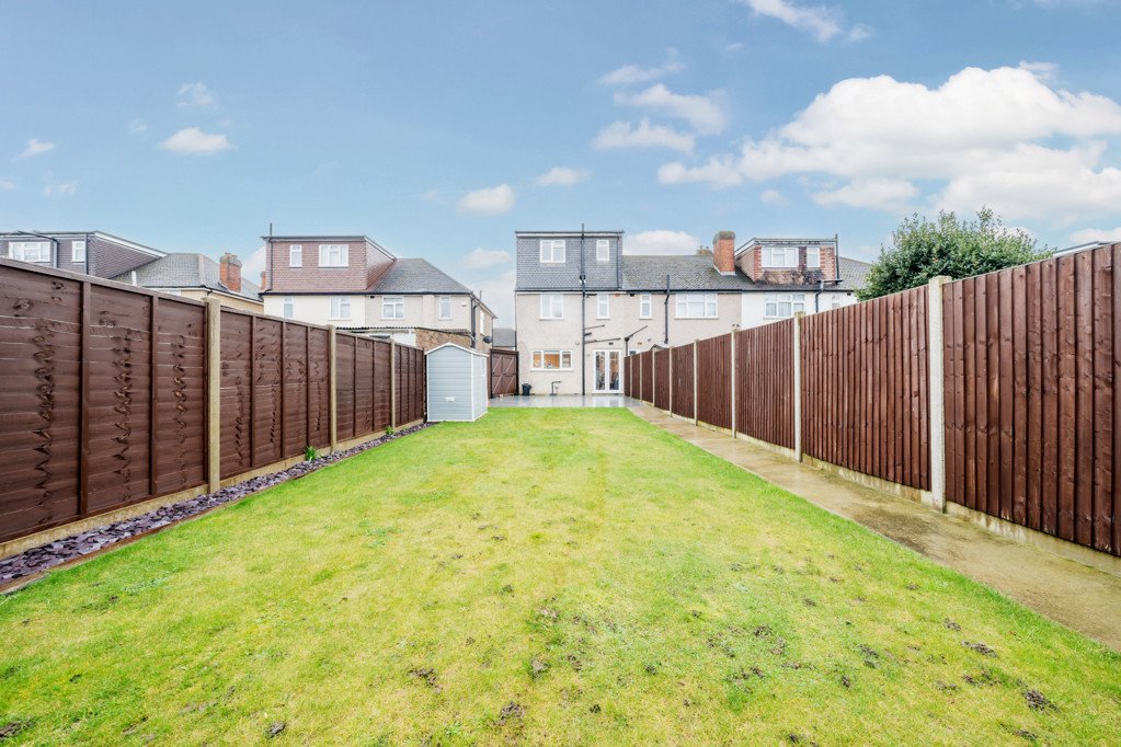 3 bedroom House for sale in Royal Crescent, Ruislip, Middlesex, HA4 Gibbs Gillespie
