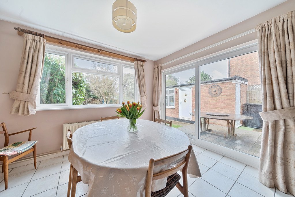 3 bedroom House for sale in Whitby Road, Ruislip, Middlesex, HA4