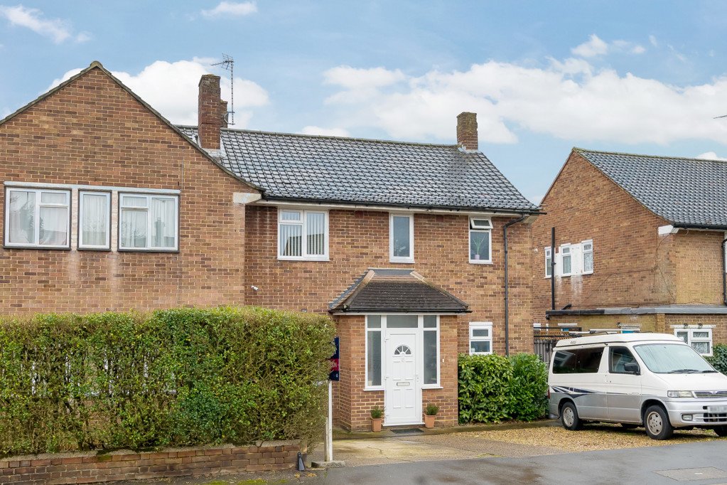 3 bedroom House for sale in Whitby Road, Ruislip, Middlesex, HA4