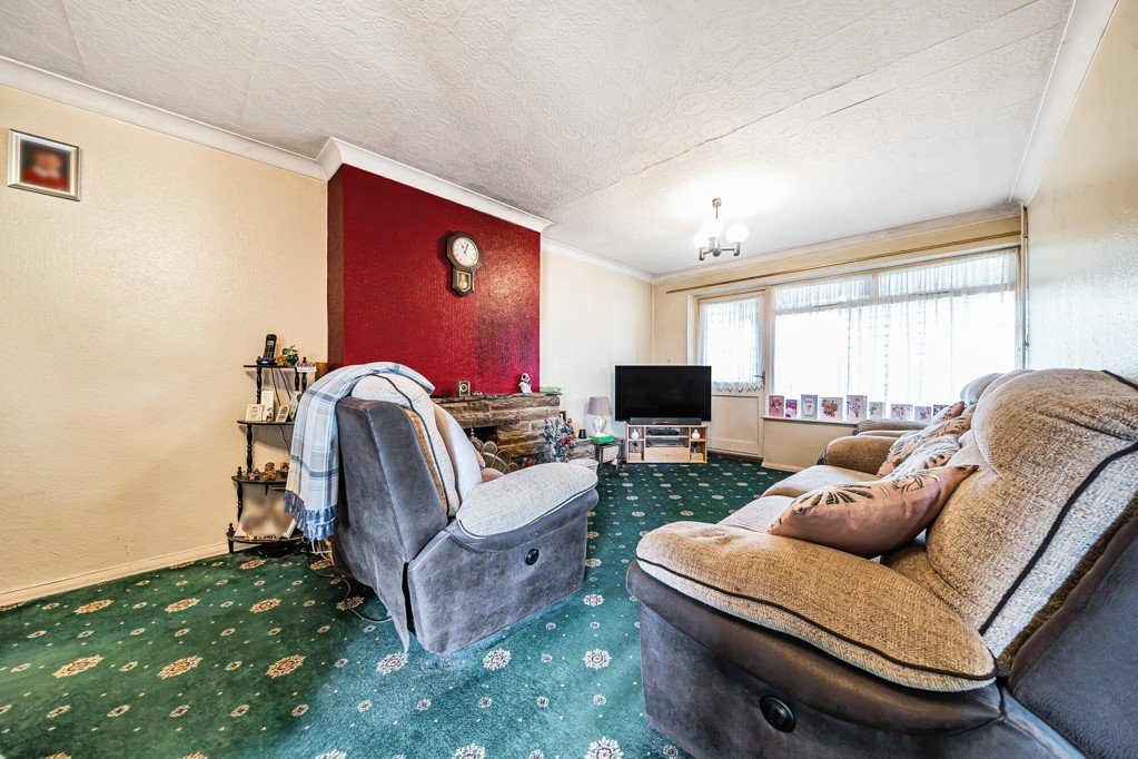 3 bedroom House for sale in Andover Close, Uxbridge, UB8 Gibbs Gillespie