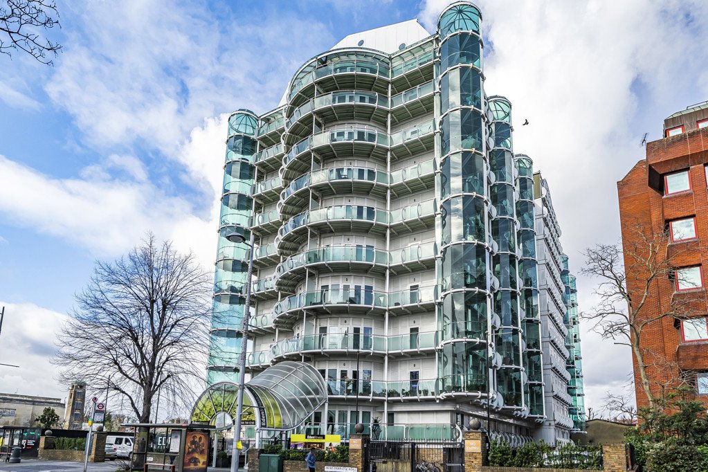 2 bedroom Flat/Apartment for sale in Cavalier House, 4650 Uxbridge