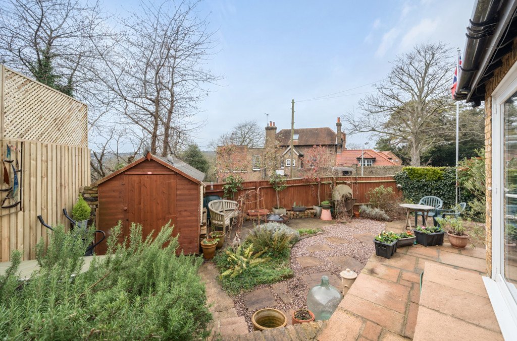 4 bedroom House for sale in Rickmansworth Lane, Chalfont St. Peter, Gerrards Cross