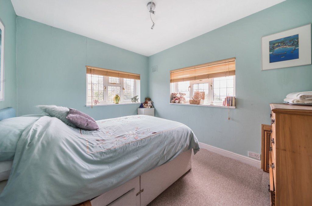 4 bedroom House for sale in Rickmansworth Lane, Chalfont St. Peter, Gerrards Cross
