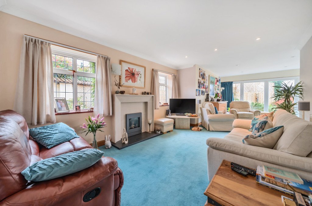 4 bedroom House for sale in Rickmansworth Lane, Chalfont St. Peter, Gerrards Cross