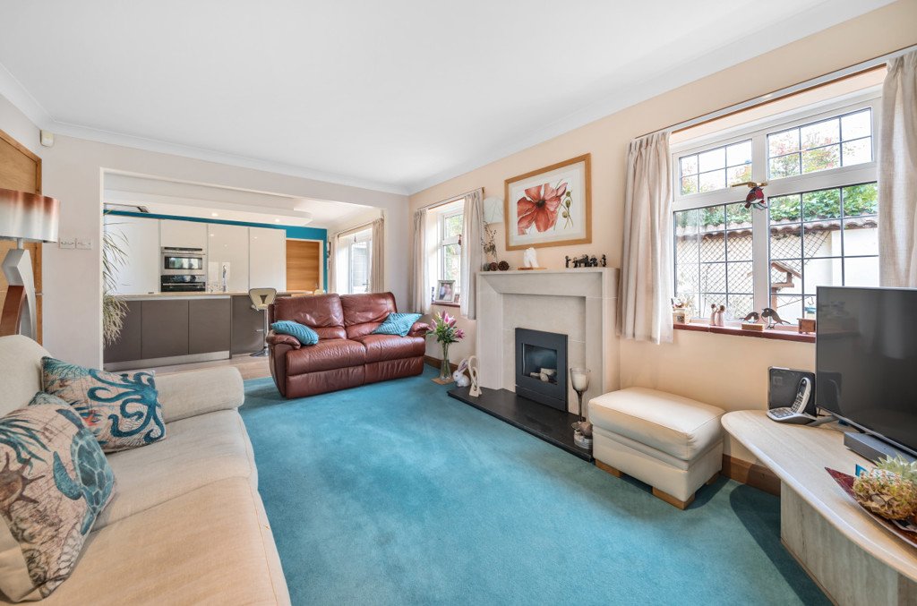 4 bedroom House for sale in Rickmansworth Lane, Chalfont St. Peter, Gerrards Cross
