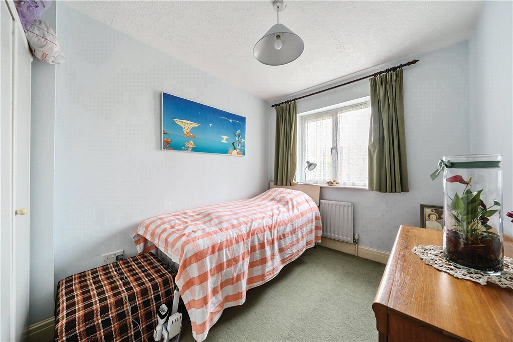 3 bedroom House for sale in Tolcarne Drive, Pinner, Middlesex, HA5 Gibbs Gillespie