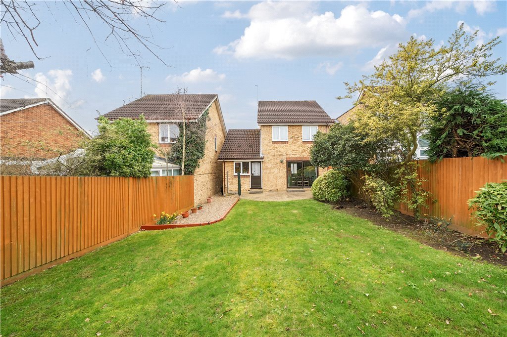 3 bedroom House for sale in Tolcarne Drive, Pinner, Middlesex, HA5