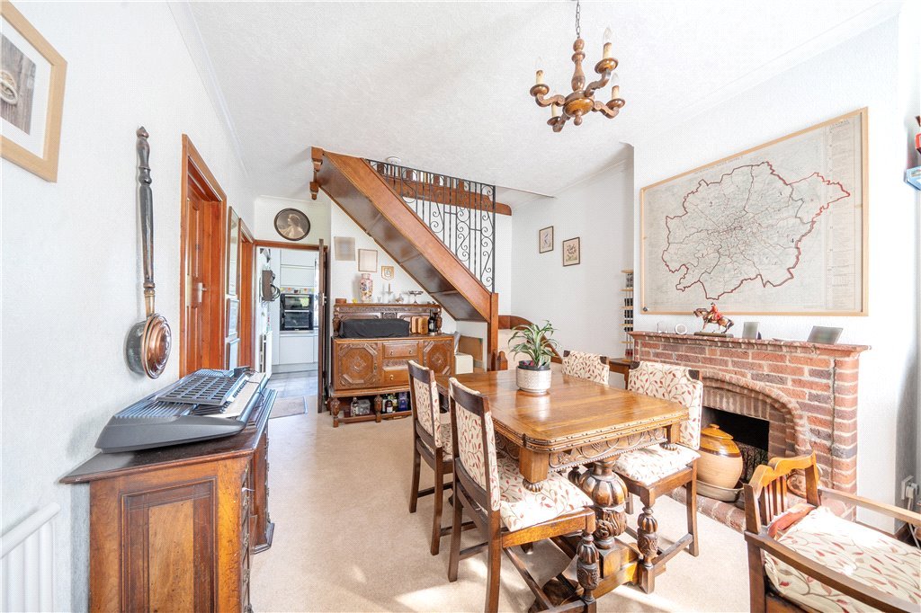 4 bedroom House for sale in Gordon Avenue, Stanmore, Middlesex, HA7