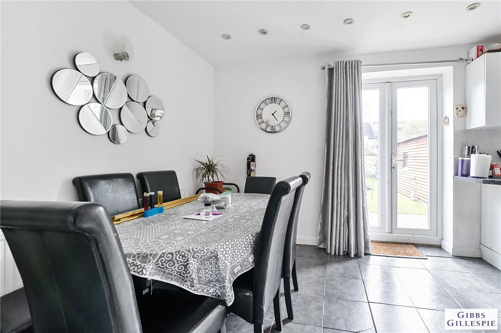 3 bedroom House for sale in Wood End Avenue, Harrow, Middlesex, HA2