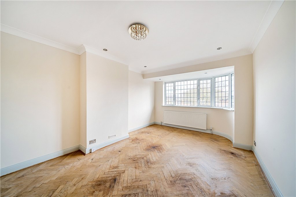 4 bedroom House for sale in Howberry Road, Edgware, HA8 Gibbs Gillespie