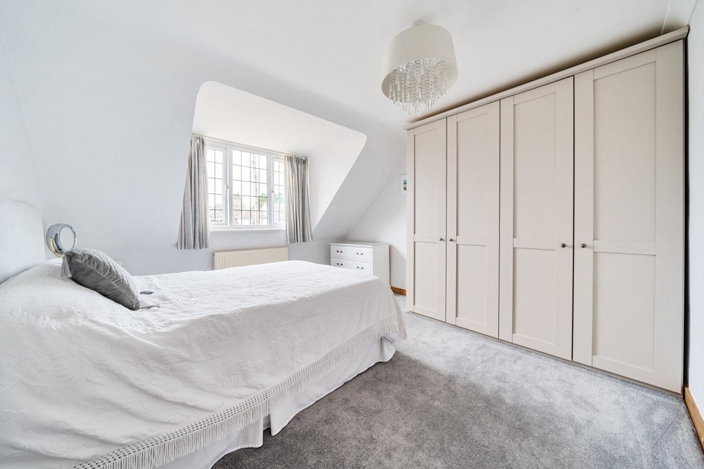 4 bedroom House for sale in Latchmoor Way, Gerrards Cross