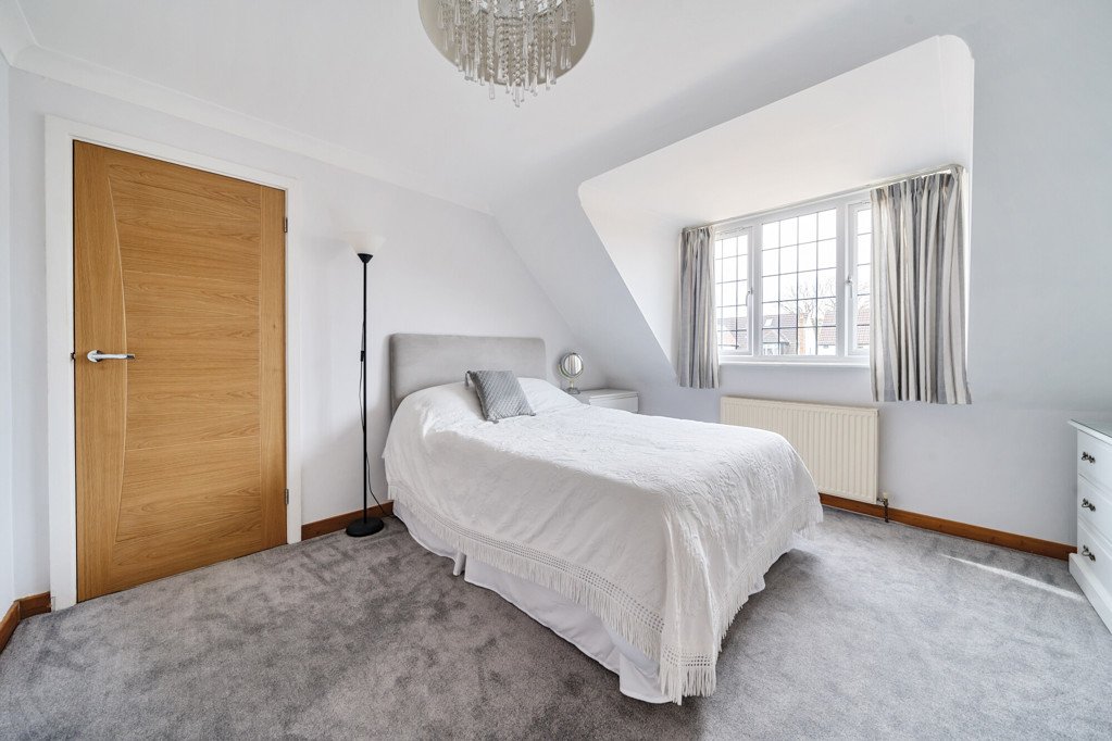 4 bedroom House for sale in Latchmoor Way, Gerrards Cross