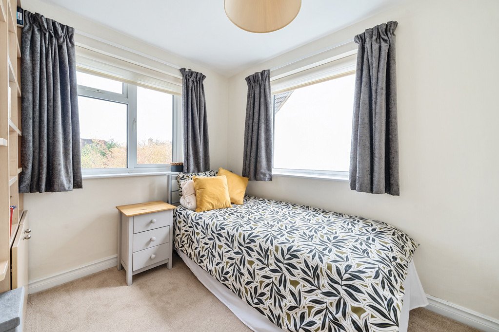 4 bedroom House for sale in Latchmoor Way, Gerrards Cross