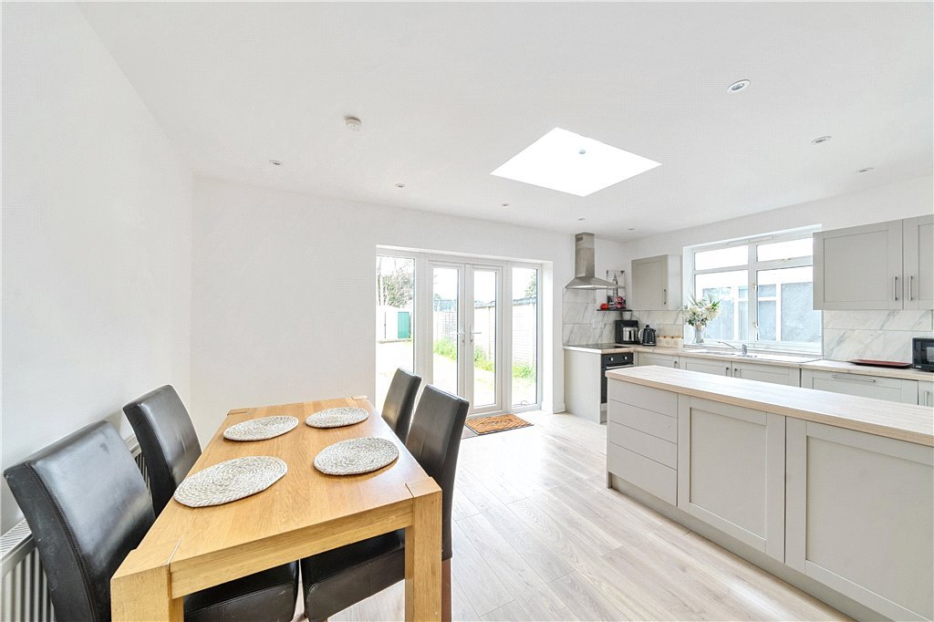 3 bedroom House for sale in Uppingham Avenue, Stanmore, Middlesex, HA7