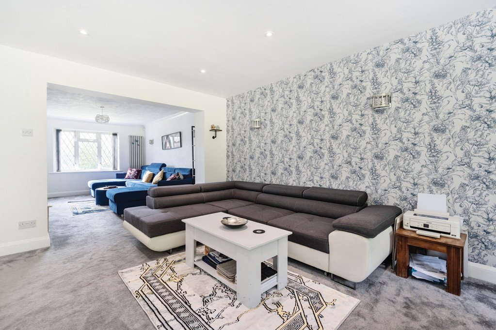 3 bedroom House for sale in The Uplands, Gerrards Cross