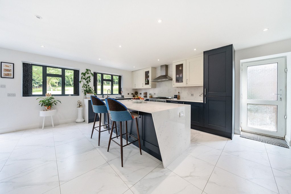 3 bedroom House for sale in The Uplands, Gerrards Cross