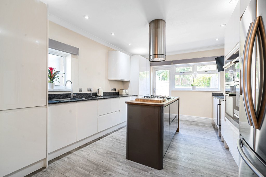 3 bedroom House for sale in Potter Street, Northwood, Middlesex, HA6