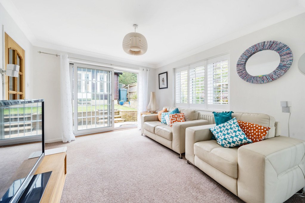 3 bedroom House for sale in Amersham Road, Chalfont St. Peter, Gerrards